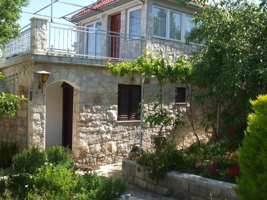 Marina Apartmán Supetar