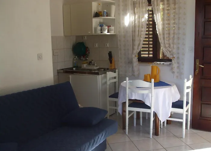 Apartments Marina